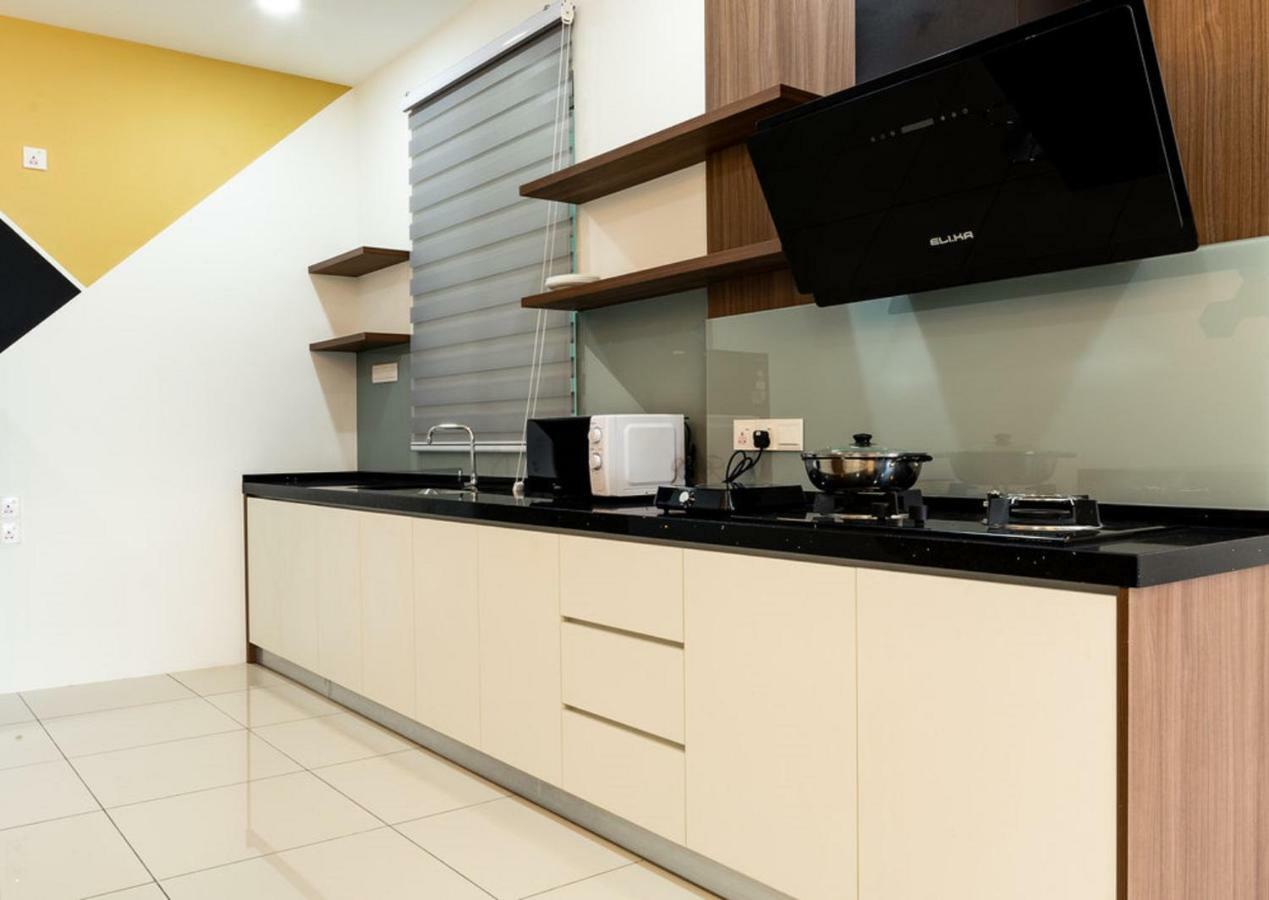 Southwest Designer Suite By D Imperio Homestay Penang Bayan Lepas Exterior foto